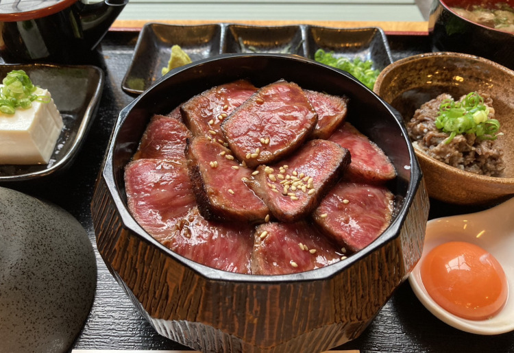 黒毛和牛ひつまぶし御膳(Kuroge Wagyu Hitsumabushi)