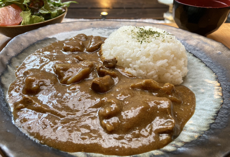 黒毛和牛肉たらしいカレー(Kuroge Wagyu Rich Beef Curry)
